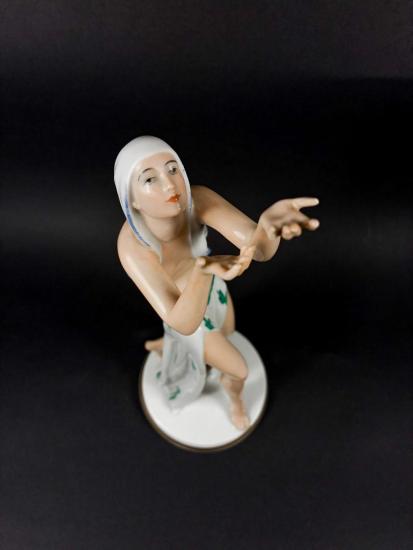 Porcelánova socha tanečnice - 7 Porcelánova socha tanečnice - 7