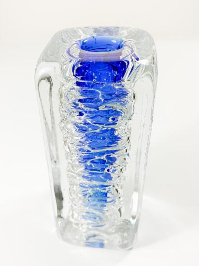 Whirpool skleněná váza čirá, tmavě modrá, 18 cm - 3 Whirpool skleněná váza čirá, tmavě modrá, 18 cm - 3