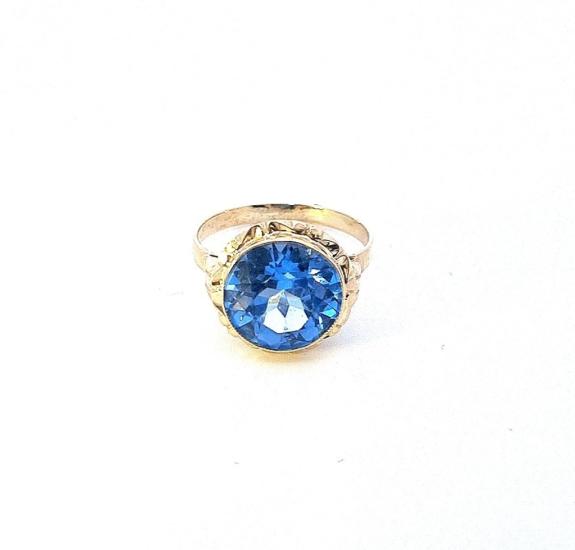 Starožitný zlatý prsten s modrým kamenem - topaz, vel. 58,5