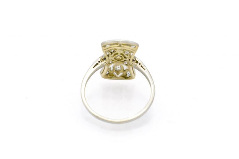 Starožitný zlatý prsten se safíry a diamanty, vel. 53,5