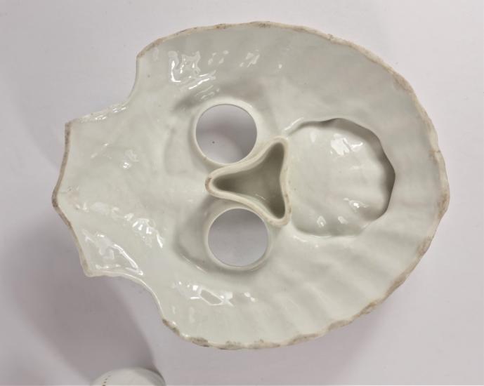 Porcelánová sestava s rakem