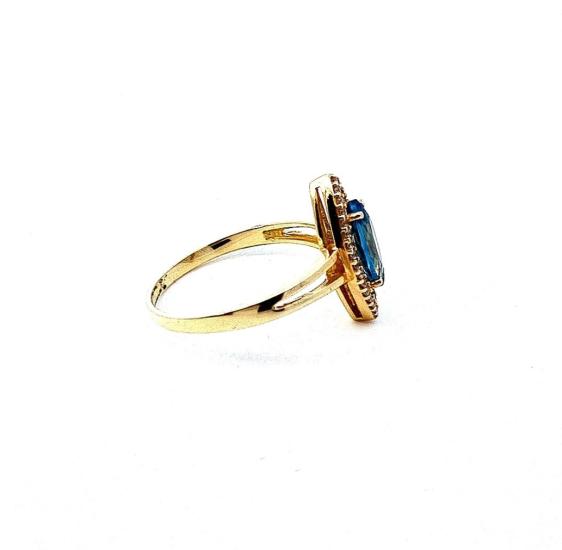 Zlatý prsten s modrým kamenem - topaz a zirkony, vel. 58