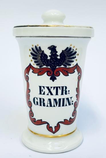 Porcelánová lékárenská dózička, Fischer &Mieg
