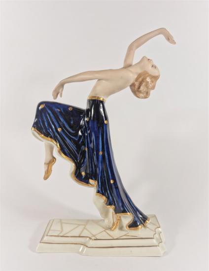 Porcelánová soška - tanečnice