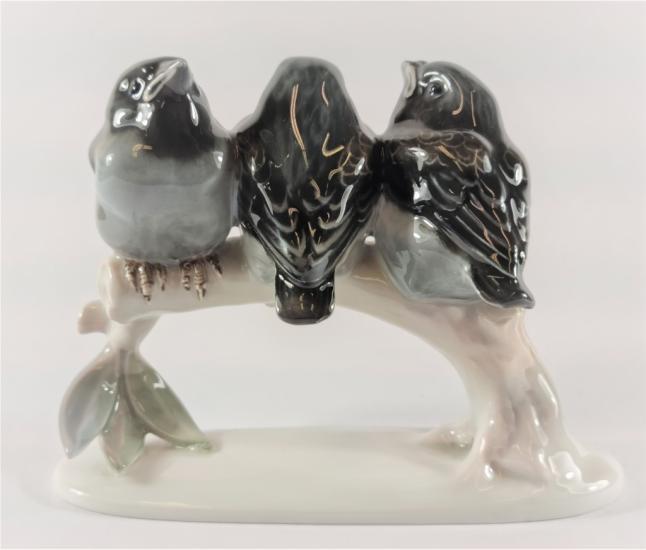 Porcelánová soška - vrabčáci