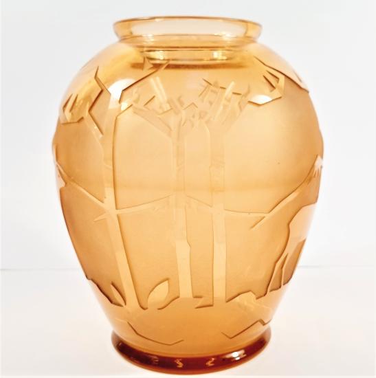 Skleněná váza art deco