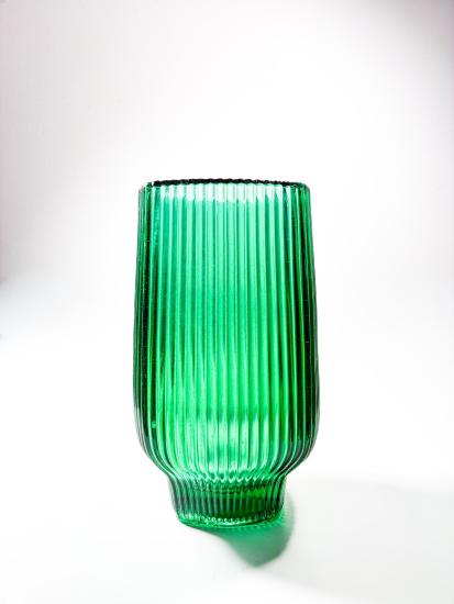 Zelená vroubkovaná váza 17 cm - 1 Zelená vroubkovaná váza 17 cm - 1