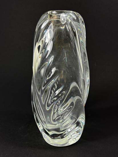 Čirá vroubkatá váza, 20 cm - 1 Čirá vroubkatá váza, 20 cm - 1