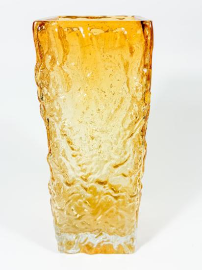 Žebrovaná váza, výška 21 cm. - 4 Žebrovaná váza, výška 21 cm. - 4