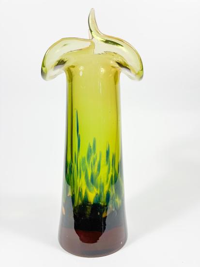 Zelená váza s žíháním - tykadýlka, výška 23 cm - 1 Zelená váza s žíháním - tykadýlka, výška 23 cm - 1
