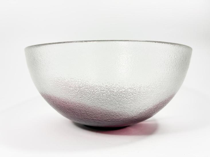 Žebrovaná mísa, výška 10,5 cm. - 1 Žebrovaná mísa, výška 10,5 cm. - 1