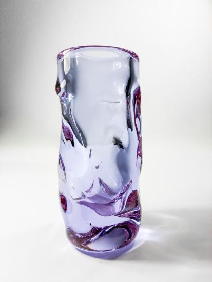 Alexandritová váza z hutního skla, výška 20 cm - 1 Alexandritová váza z hutního skla, výška 20 cm - 1