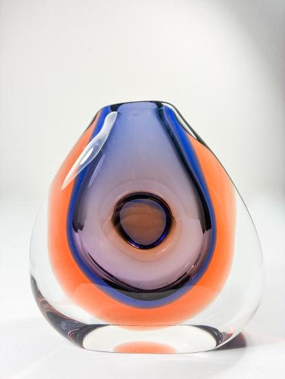 Váza s fialovým jádrem, ,OKO,,18,5 cm- Moser - 1 Váza s fialovým jádrem, ,OKO,,18,5 cm- Moser - 1