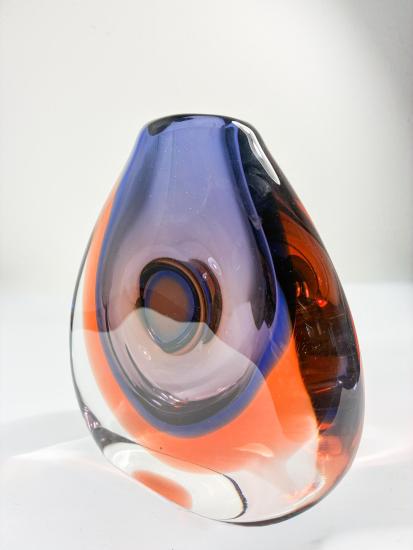 Váza s fialovým jádrem, ,OKO,,18,5 cm- Moser - 4 Váza s fialovým jádrem, ,OKO,,18,5 cm- Moser - 4