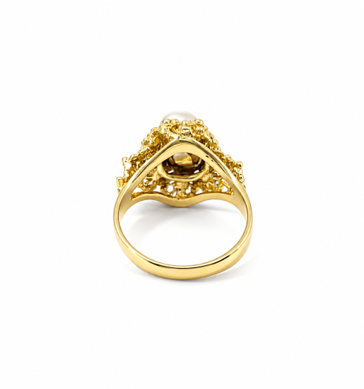 Zlatý prsten s perlou, 18 k, vel. 53 Zlatý prsten s perlou, 18 k, vel. 53