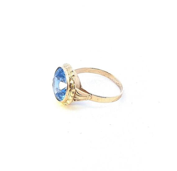 Starožitný zlatý prsten s modrým kamenem - topaz, vel. 58,5