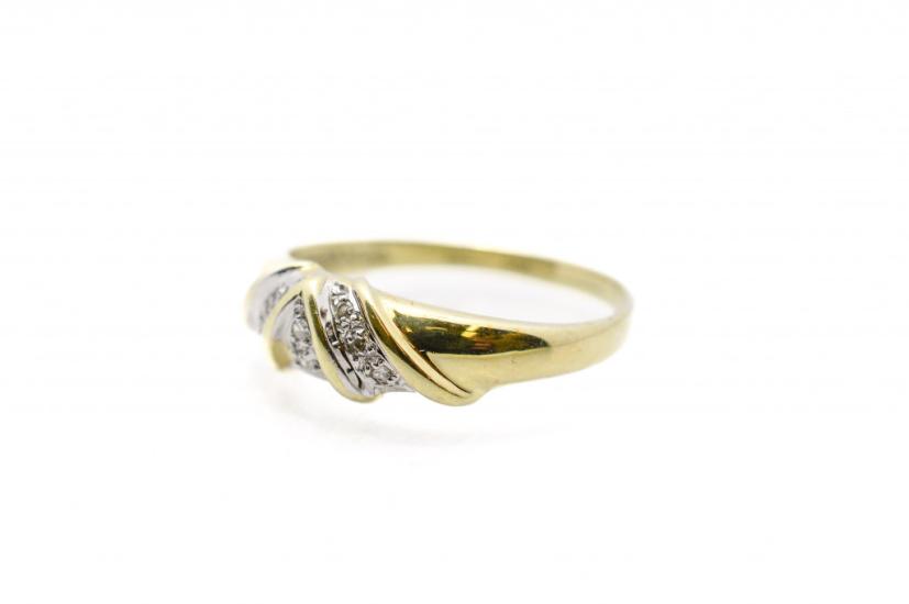 Starožitný zlatý prsten s diamanty, vel. 55,5