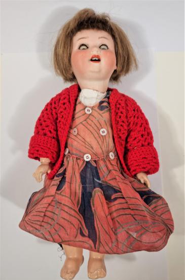 Panenka s porcelánovou hlavičkou - zrzka