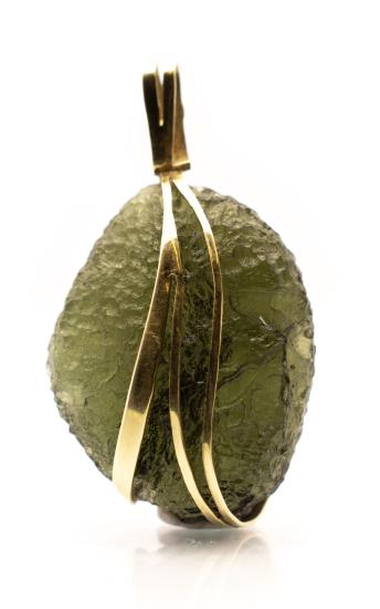 Zlatý přívěsek s vltavínem, 9,17g