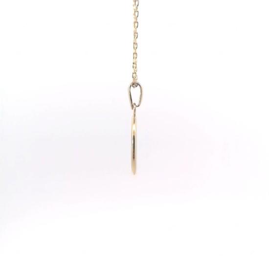 Zlatý přívěs, madonka