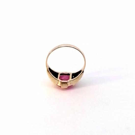 Zlatý prsten s rubínem, vel. 57