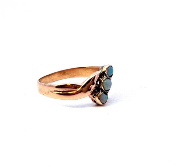 Zlatý prsten s opály, vel. 55