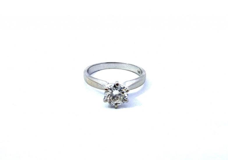 Zlatý prsten s briliantem 1,01 ct, vel. 52