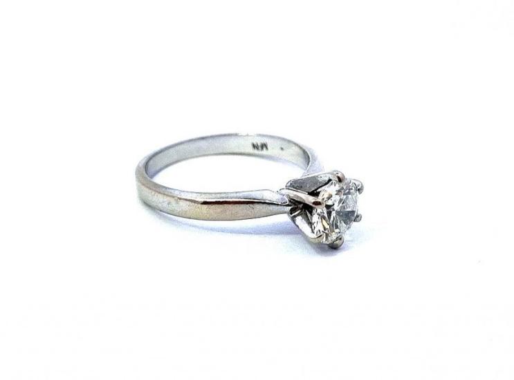 Zlatý prsten s briliantem 1,01 ct, vel. 52