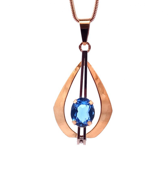 Přívěsek ze žlutého zlata s akvamarínem