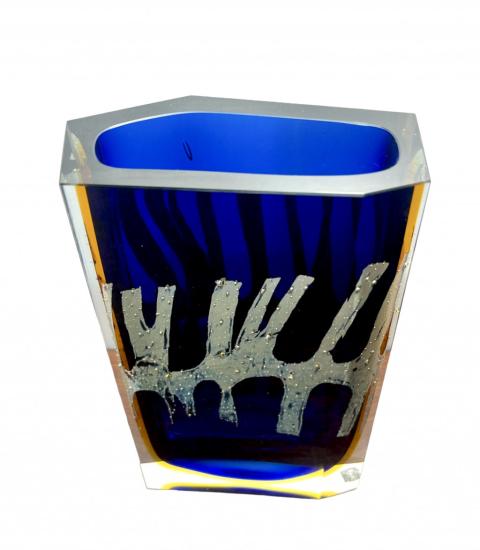 Váza se zataveným stříbrem, Exbor