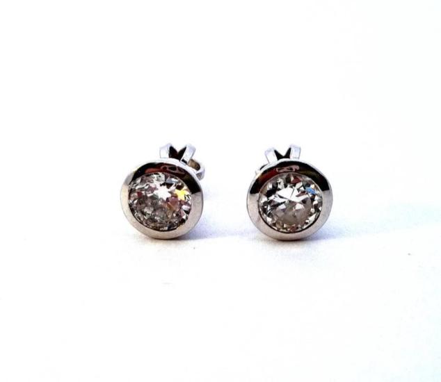 Zlaté náušnice pecky - diamanty 1,12 ct