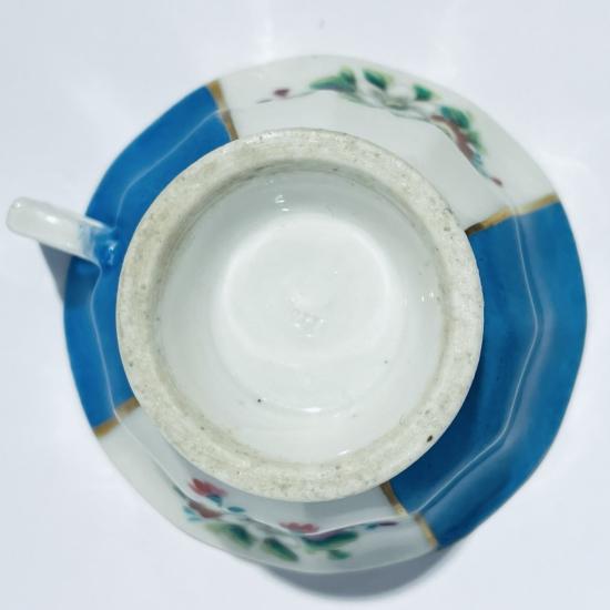 Porcelánový hrníček s podšálkem - modrý