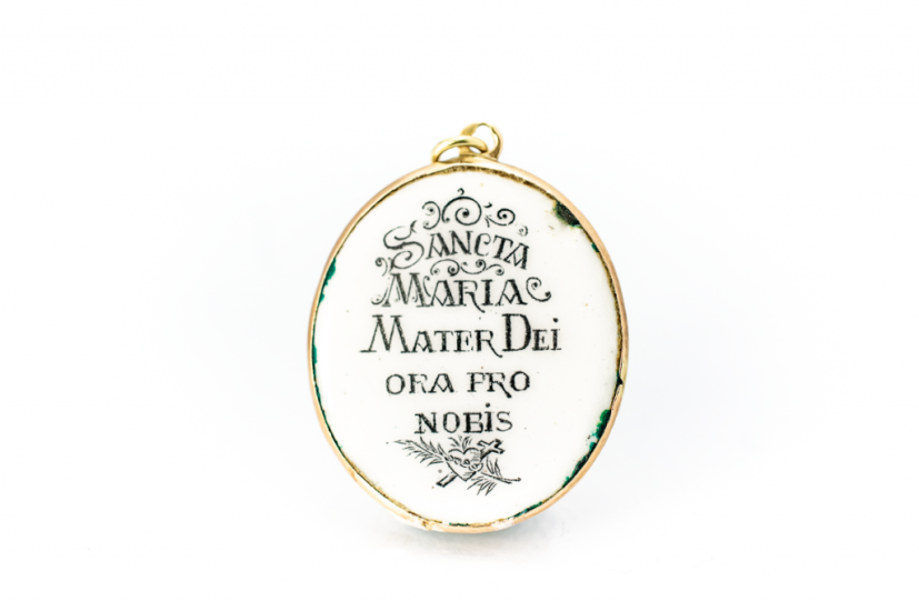 Madonka na porcelánu