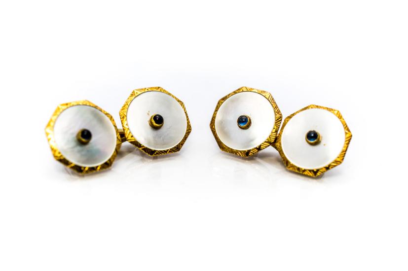 Manžetové knoflíky ve zlatě