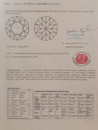 Zdobný prsten z bílého zlata s diamantem, vel. 54