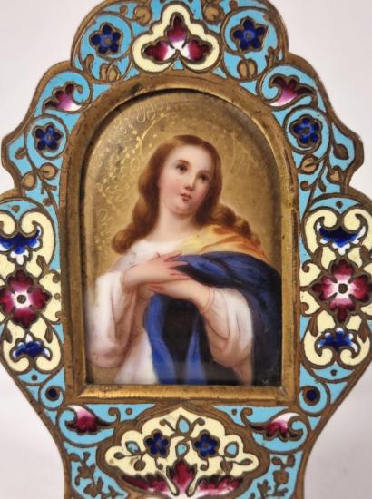 Oltářík s miniaturou Madony rok 1895