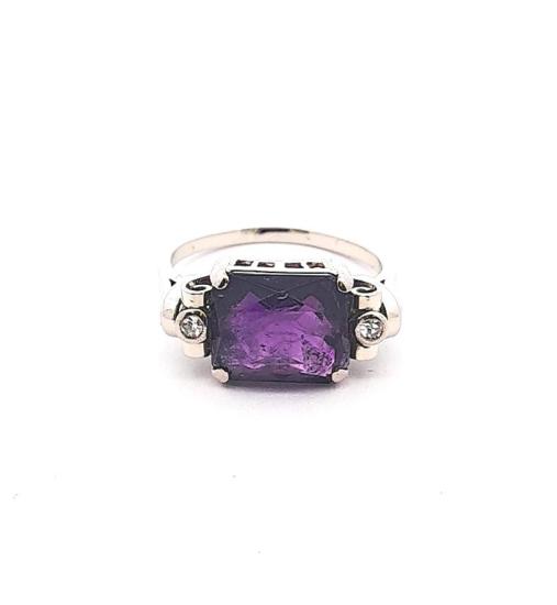 Zlatý prsten s ametystem a diamanty, vel. 54,5