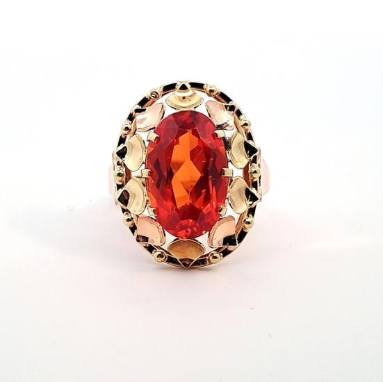Zlatý prsten s červeným kamenem, vel. 61,5