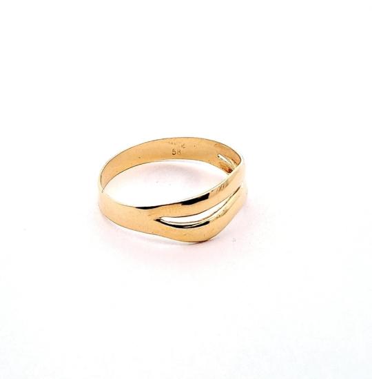 Zlatý prsten, vel. 61