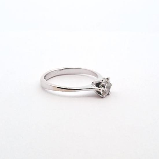 Zlatý prsten s briliantem 0,31 ct, vel. 58
