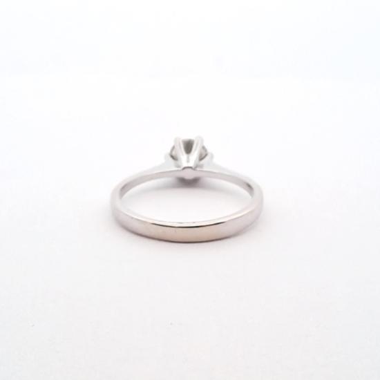 Zlatý prsten s briliantem 0,31 ct, vel. 58