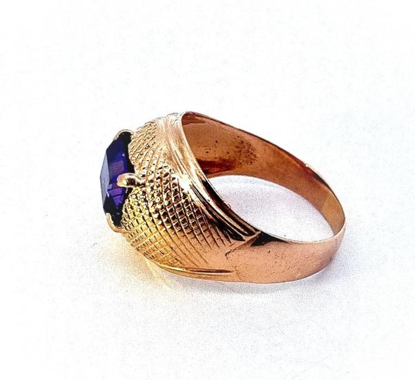 Zlatý prsten s fialovým kamenem, ametyst, vel. 56