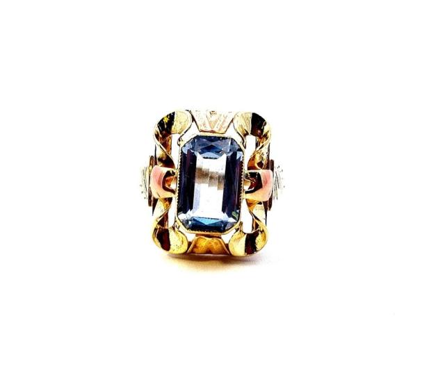 Zlatý prsten s modrým kamenem - topaz, vel. 53