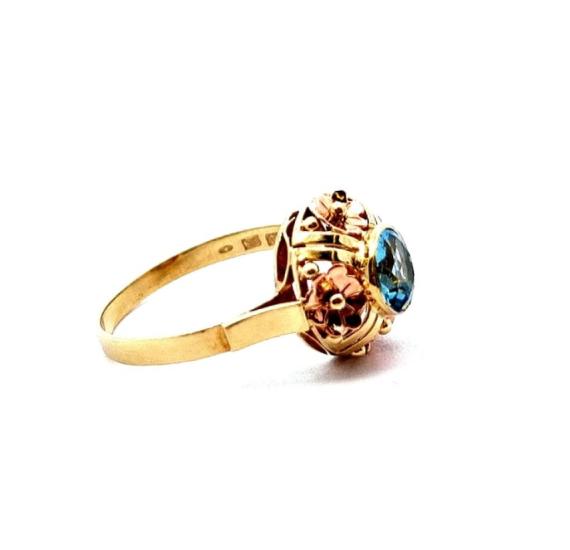 Zlatý prsten s modrým kamenem - topaz, vel. 55