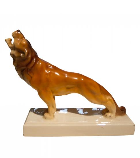Porcelánový lev
