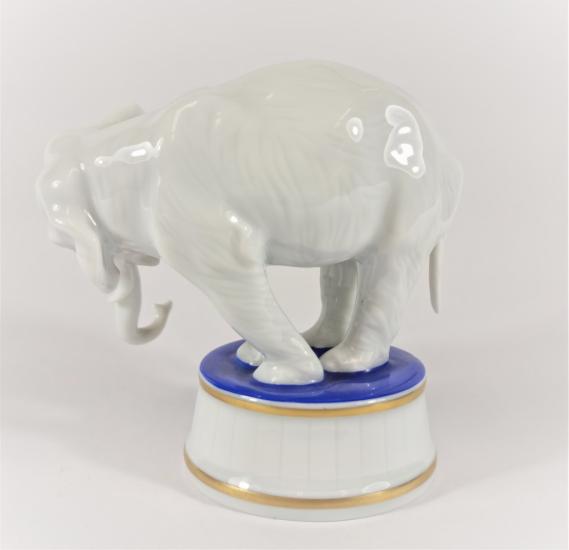 Porcelánový slon