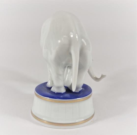 Porcelánový slon