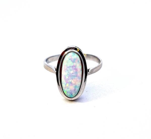 Zlatý prsten s opálem, vel. 54