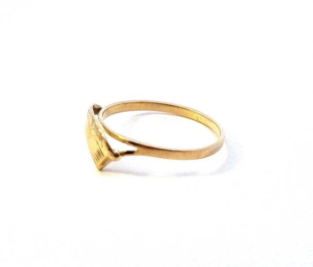 Zlatý prsten, vel. 58