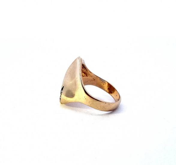 Zlatý prsten se zirkony, vel. 56